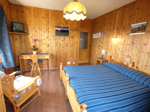 Hotel Alpe Fleurie Champoluc Exterior photo